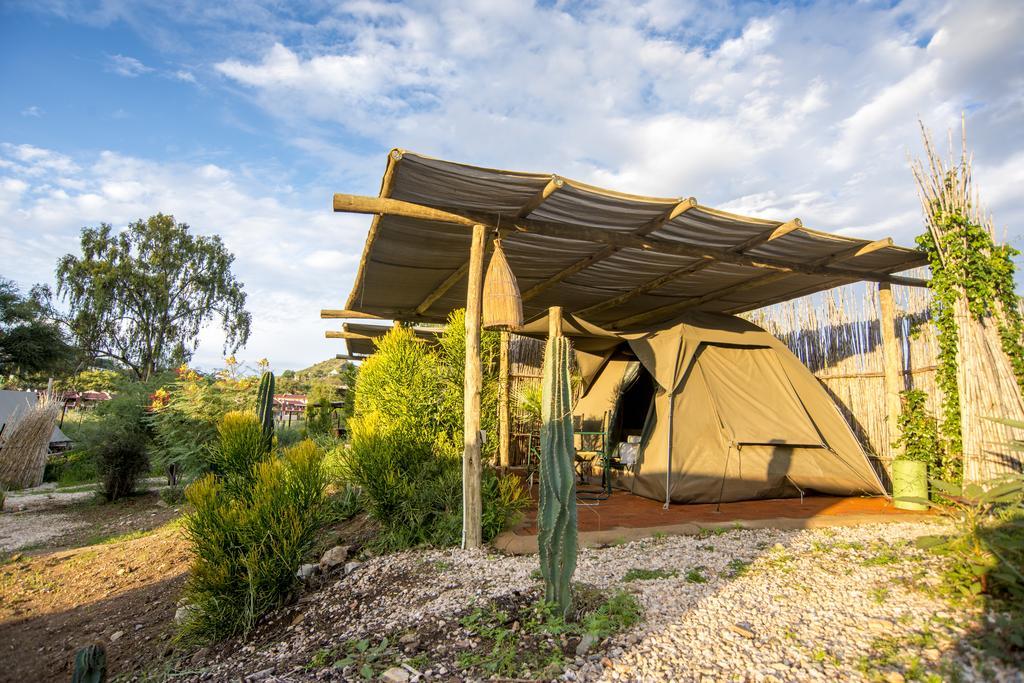 Urban Camp Hotel Уиндхоек Стая снимка